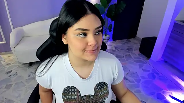 martinasaez online show from 09-22-25, 07:42