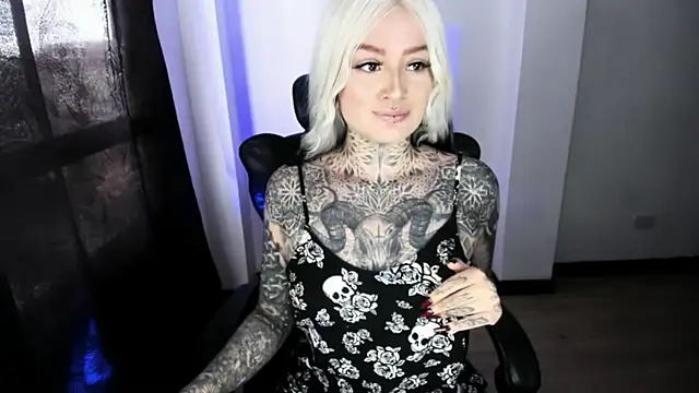 Anaii Gomez online show from 11-14-25, 07:17