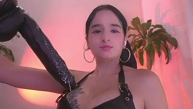 Sisirojas online show from 04-15-26, 03:12