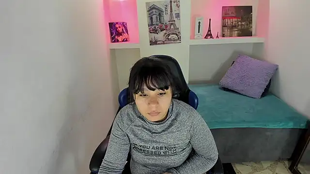 Charis 21 online show from 09-18-25, 03:31