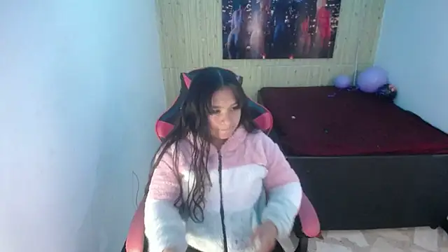 Charis 21 online show from 10-23-25, 01:04