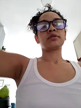 angela  98 online show from 05-11-26, 02:56