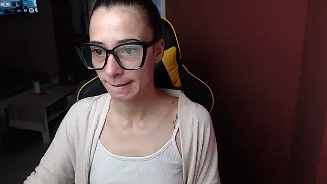 Sofiasweetsecret online show from 05-06-26, 05:44