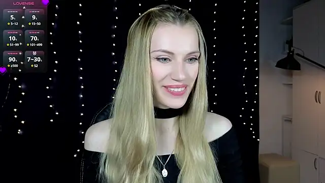 Lilianna Just online show from 02-23-25, 04:35