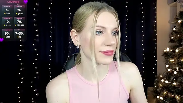 Lilianna Just online show from 12-25-24, 03:06