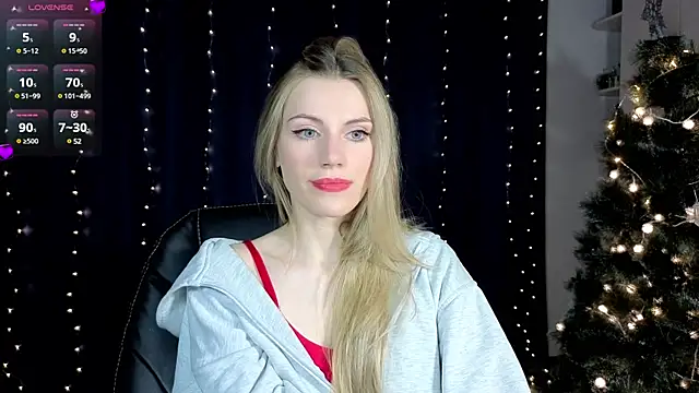 Lilianna Just online show from 01-06-25, 03:40