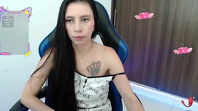 Snapshot of salome_sweet4 chatting on 10-07-25, 04:30 salome sweet4 online show from 10-07-25, 04:30