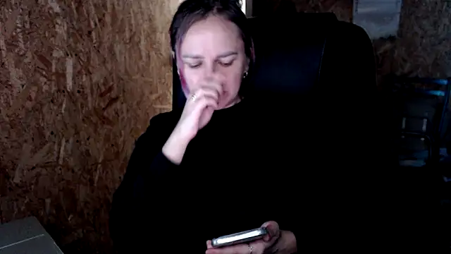 las sweet online show from 12-18-25, 08:08