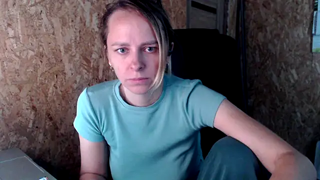 Snapshot of las_sweet chatting on 09-17-25, 07:43 las sweet online show from 09-17-25, 07:43