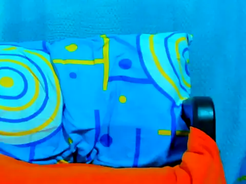 Snapshot of ebony_cristal1 chatting on 10-01-25, 02:06 ebony cristal1 online show from 10-01-25, 02:06