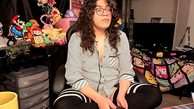 ShinyCherub online show from 10-29-25, 12:20