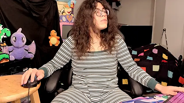 ShinyCherub online show from 12-17-25, 01:54