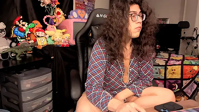 ShinyCherub online show from 10-26-25, 10:59