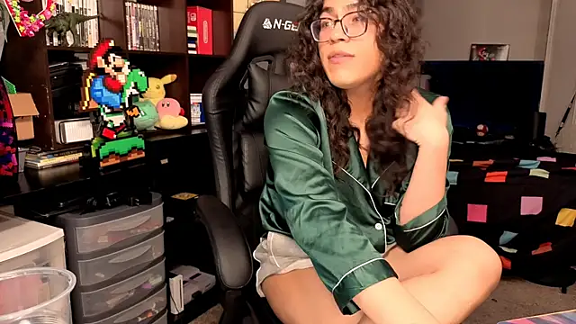 ShinyCherub online show from 11-08-25, 01:36