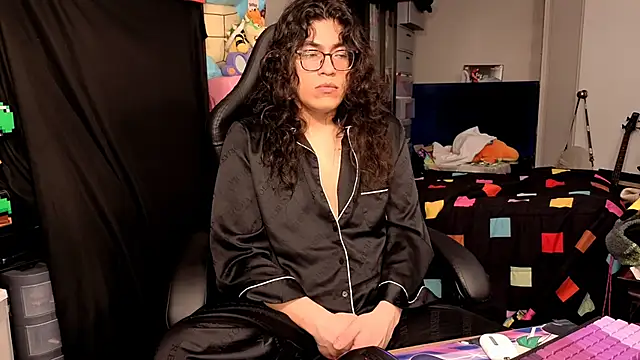 ShinyCherub online show from 11-29-25, 06:30