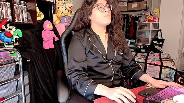 ShinyCherub online show from 06-22-26, 11:35