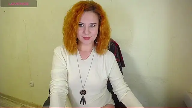 Snapshot of RedHeadSTARx chatting on 02-28-25, 07:25 RedHeadSTARx online show from 02-28-25, 07:25