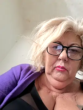 Merilulla online show from 11-10-25, 08:41