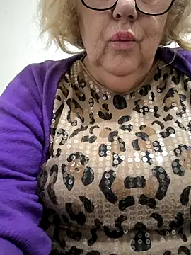 Merilulla online show from 11-25-25, 06:36