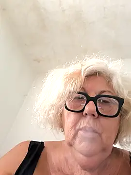 Merilulla online show from 09-16-25, 02:18