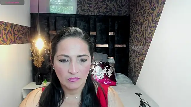 Snapshot of KatteMilf chatting on 05-05-26, 07:39 KatteMilf online show from 05-05-26, 07:39