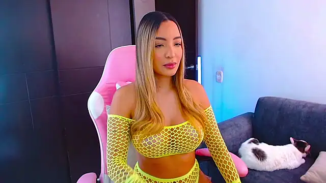 im grecia online show from 03-13-26, 01:16