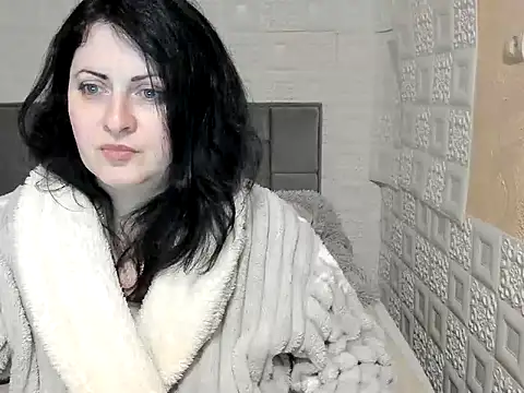 Snapshot of Lillian2 chatting on 02-27-25, 03:29 Lillian2 online show from 02-27-25, 03:29