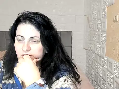 Snapshot of Lillian2 chatting on 03-12-25, 08:19 Lillian2 online show from 03-12-25, 08:19