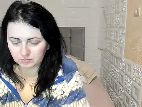 Snapshot of Lillian2 chatting on 03-12-25, 02:09 Lillian2 online show from 03-12-25, 02:09