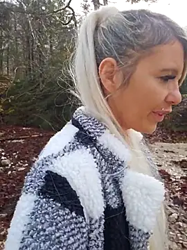 Sexy Sparkling  online show from 11-13-25, 11:36