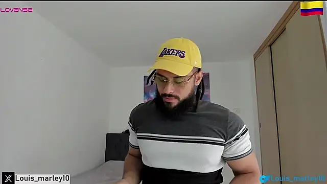 Louis marley   online show from 10-28-25, 04:06