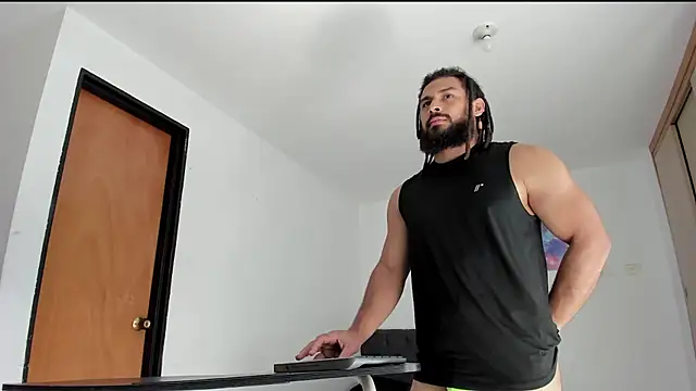 Louis marley   online show from 11-17-25, 02:43