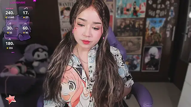 Snapshot of emi_cute chatting on 09-30-25, 05:57 emi cute online show from 09-30-25, 05:57