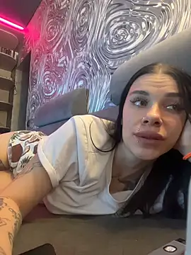 Queen of pain online show from 02-13-26, 07:41