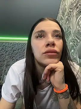 Queen of pain online show from 02-09-26, 07:06