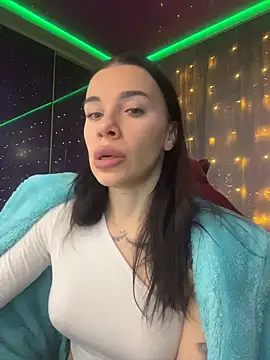 Queen of pain online show from 12-16-25, 06:28