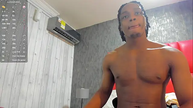 DominicSccott online show from 06-19-26, 12:33