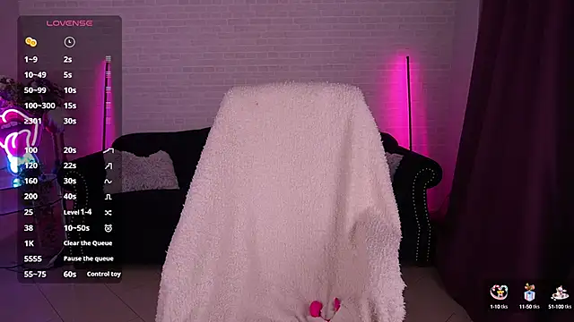 Snapshot of Daenerys_Daenn chatting on 02-04-25, 08:24 Daenerys Daenn online show from 02-04-25, 08:24