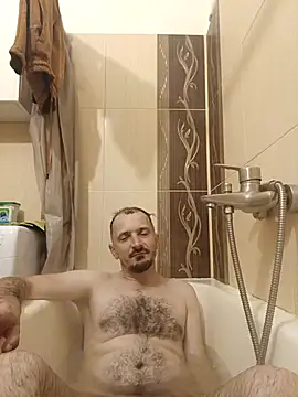 Snapshot of Adriandan1982 chatting on 10-05-25, 01:02 Adriandan1982 online show from 10-05-25, 01:02