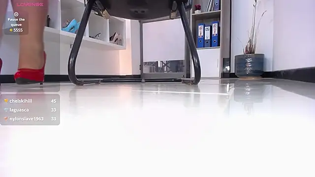 Natashaclaus04 online show from 02-25-25, 05:40