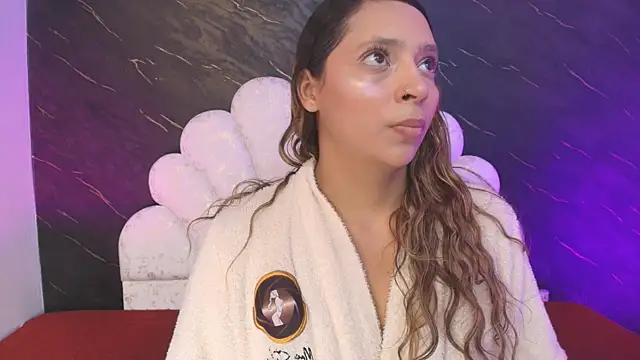  MiaBrown  online show from 04-08-26, 12:06