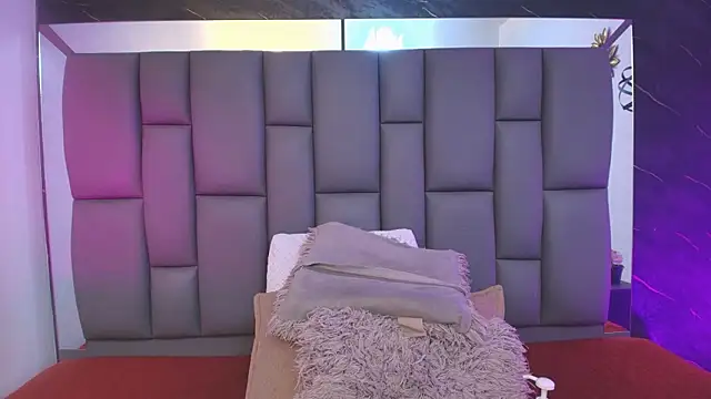  MiaBrown  online show from 02-20-26, 12:07