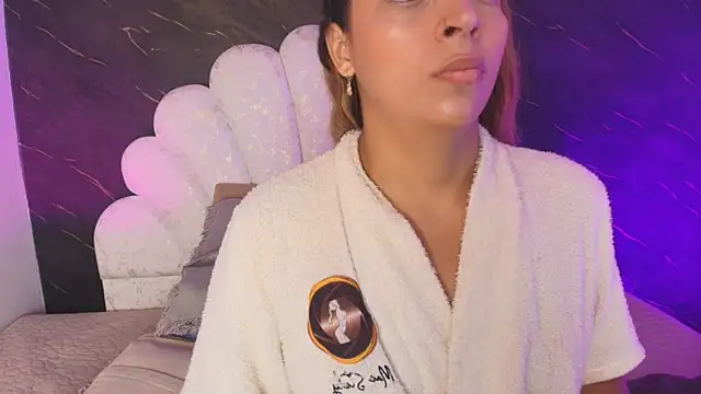  MiaBrown  online show from 05-25-26, 12:04