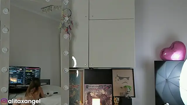 AlitaXAngelic online show from 07-11-26, 10:48