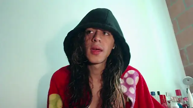 dussan online show from 03-18-25, 04:39