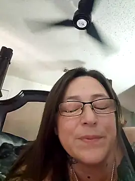 angelbaby1998 online show from 12-22-25, 05:35