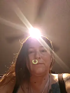 angelbaby1998 online show from 09-10-25, 03:49