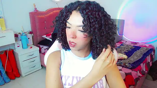 Tanedra collings online show from 02-06-26, 03:13