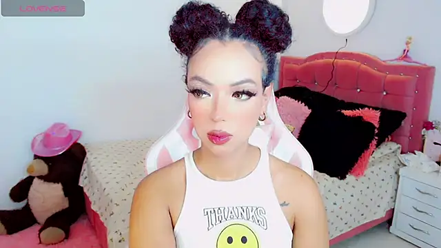 Tanedra collings online show from 10-19-25, 12:57