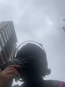 Nicollemays online show from 03-12-25, 12:04